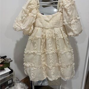 Sofie the Label Cream ruffled dress S NWT
